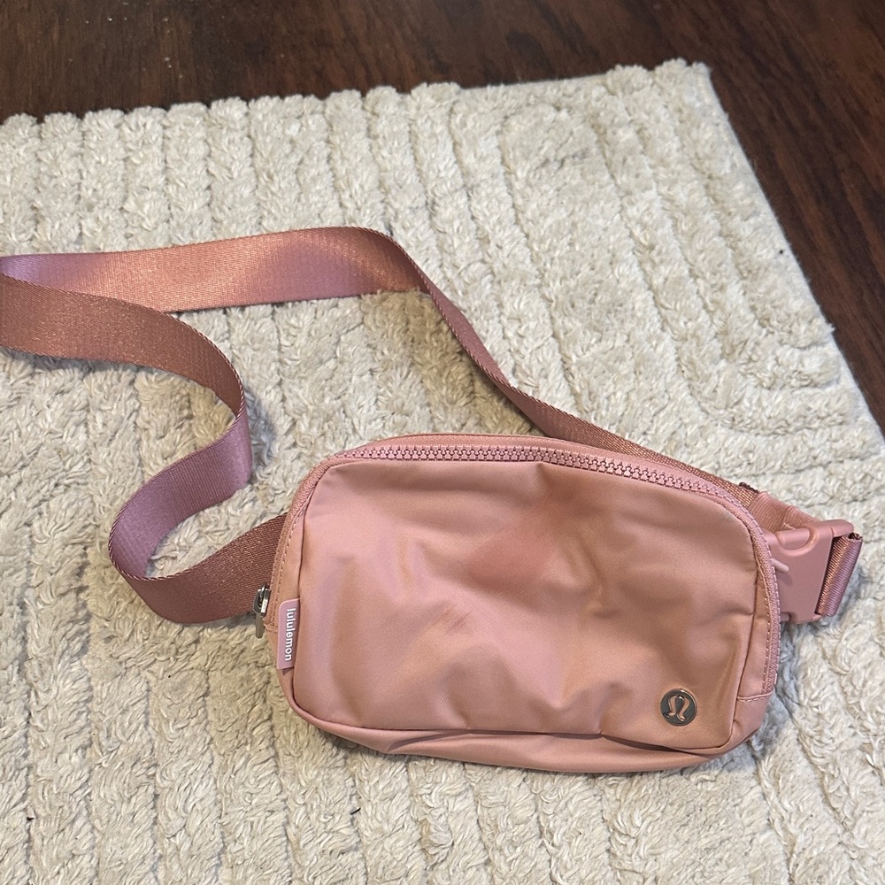 lululemon athletica Blush Crossbody Bag